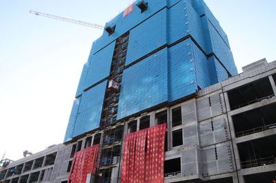 山东金牛建材市场主体封顶，专业建材家居市场再升级